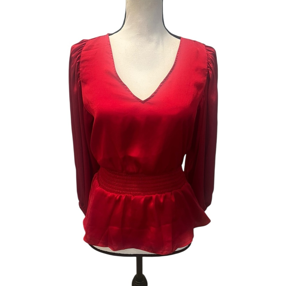 Vince Camuto Red V-Neck Blouse nwot